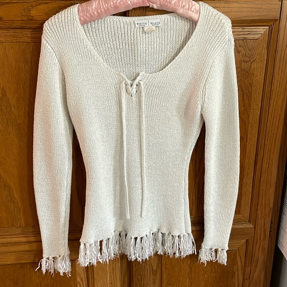 White House Black Market top Medium